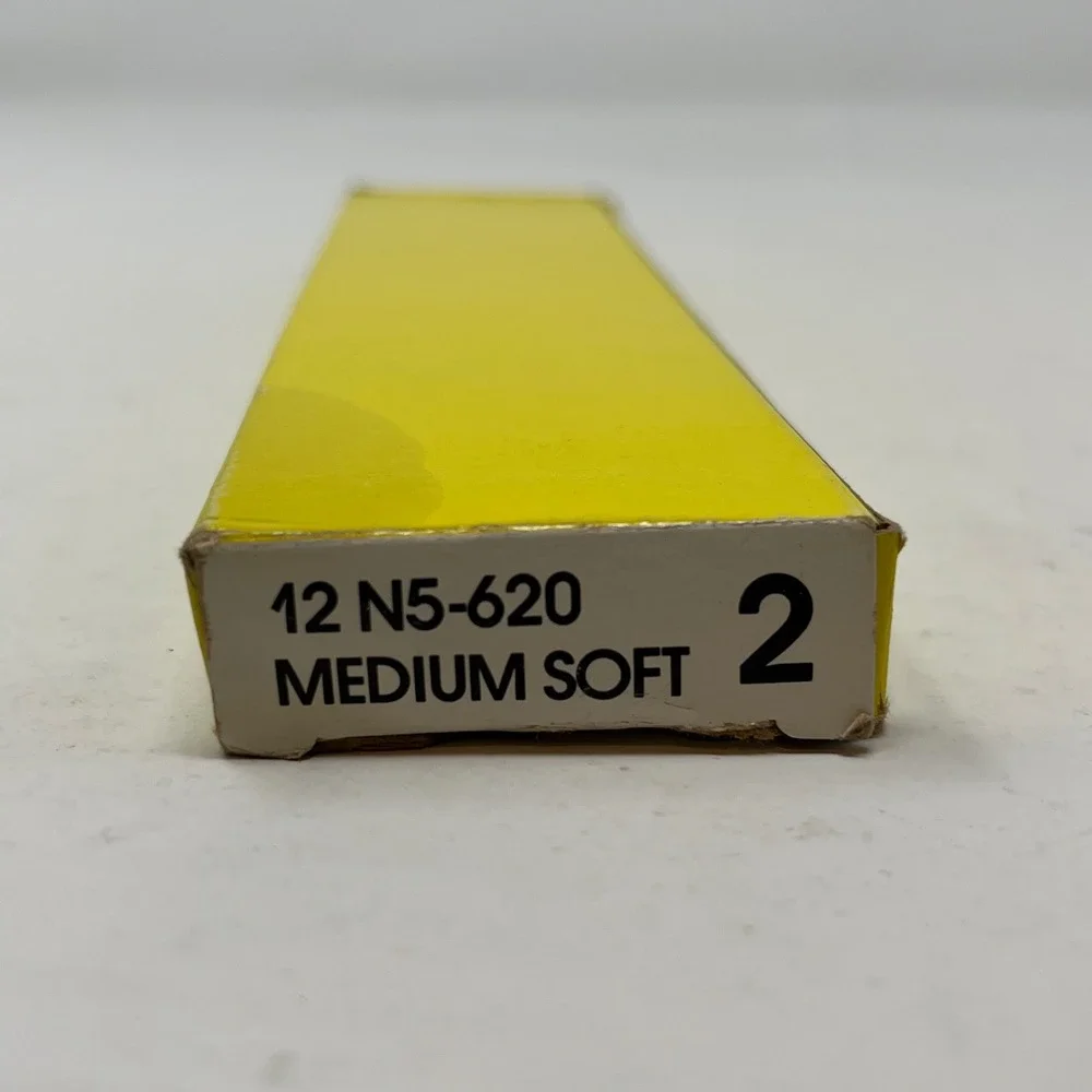 Vintage Empire Associated 600 No 2 Pencils Yellow USA Made 12 N5-620 Medium Soft